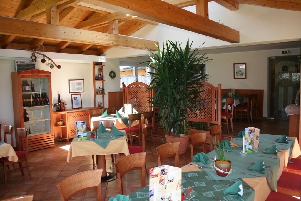 Gasthof Zum Kramer Gurk Exterior foto